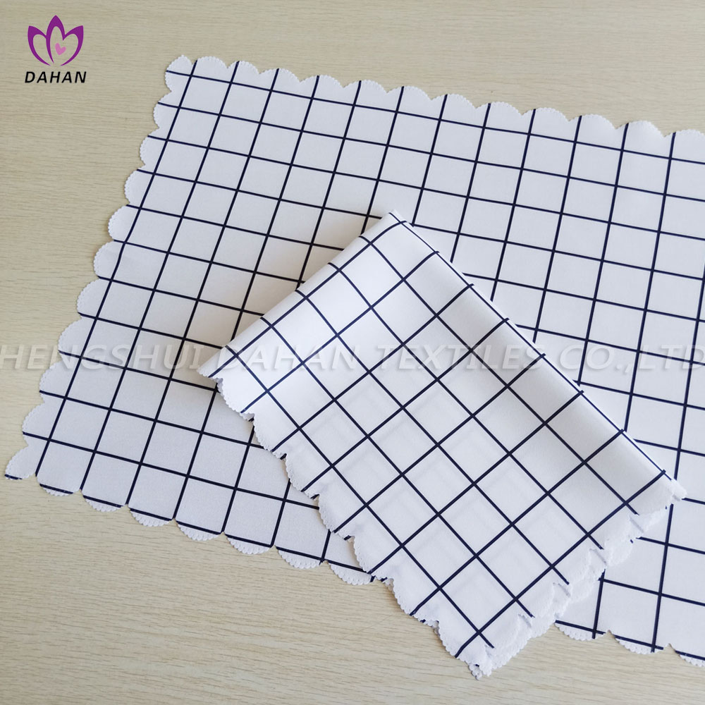 TP32 100% polyester printing placemat.