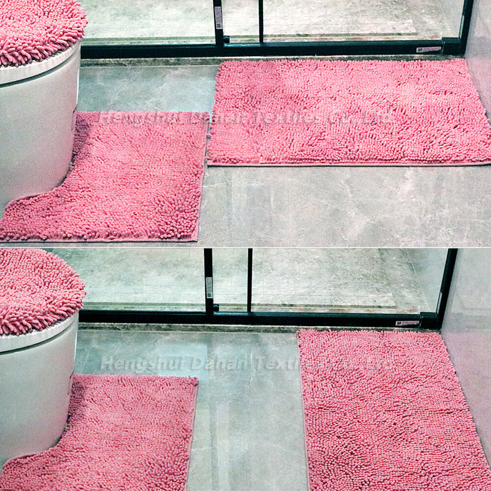 Chenille bathroom mat and toilet mat. TT015