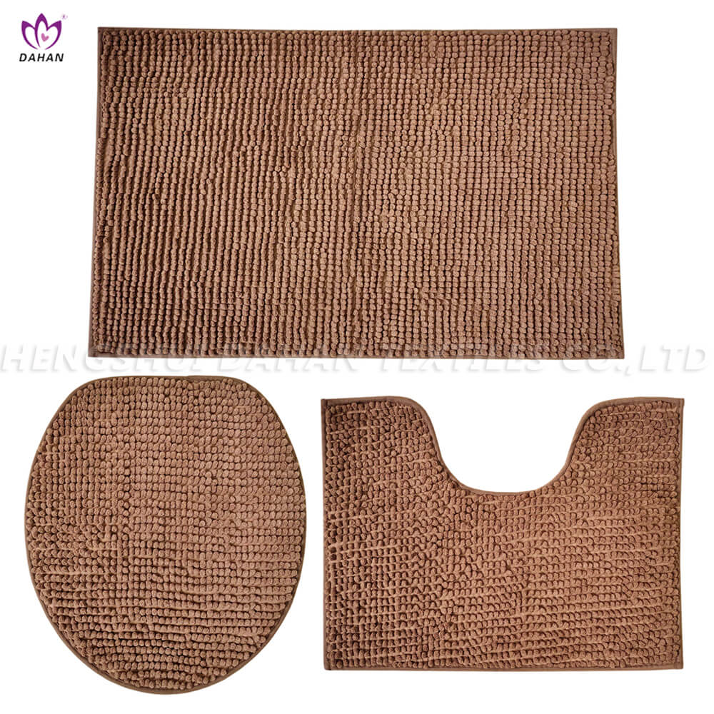 Chenille bathroom mat and toilet mat. TT014