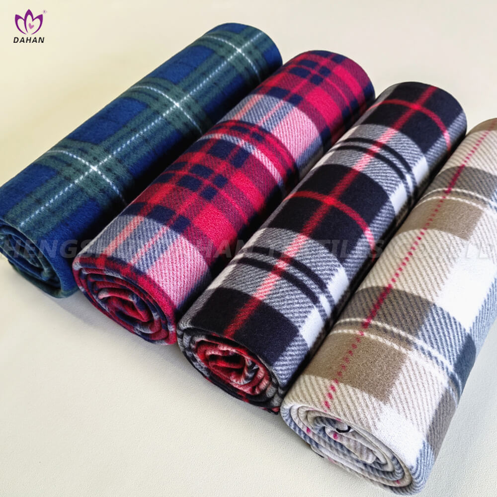 100% Polyester printing blanket.