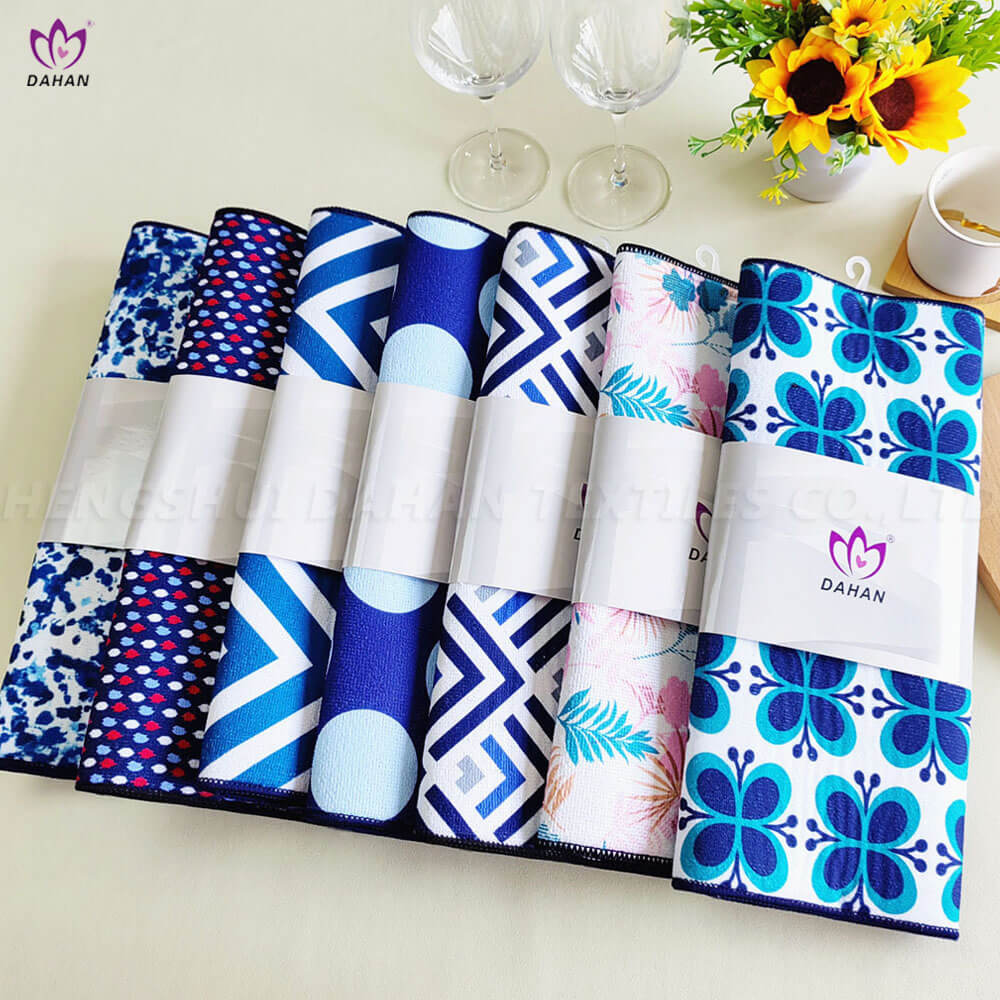 PM18 Printing and solid color dish drying mat. 2-PK