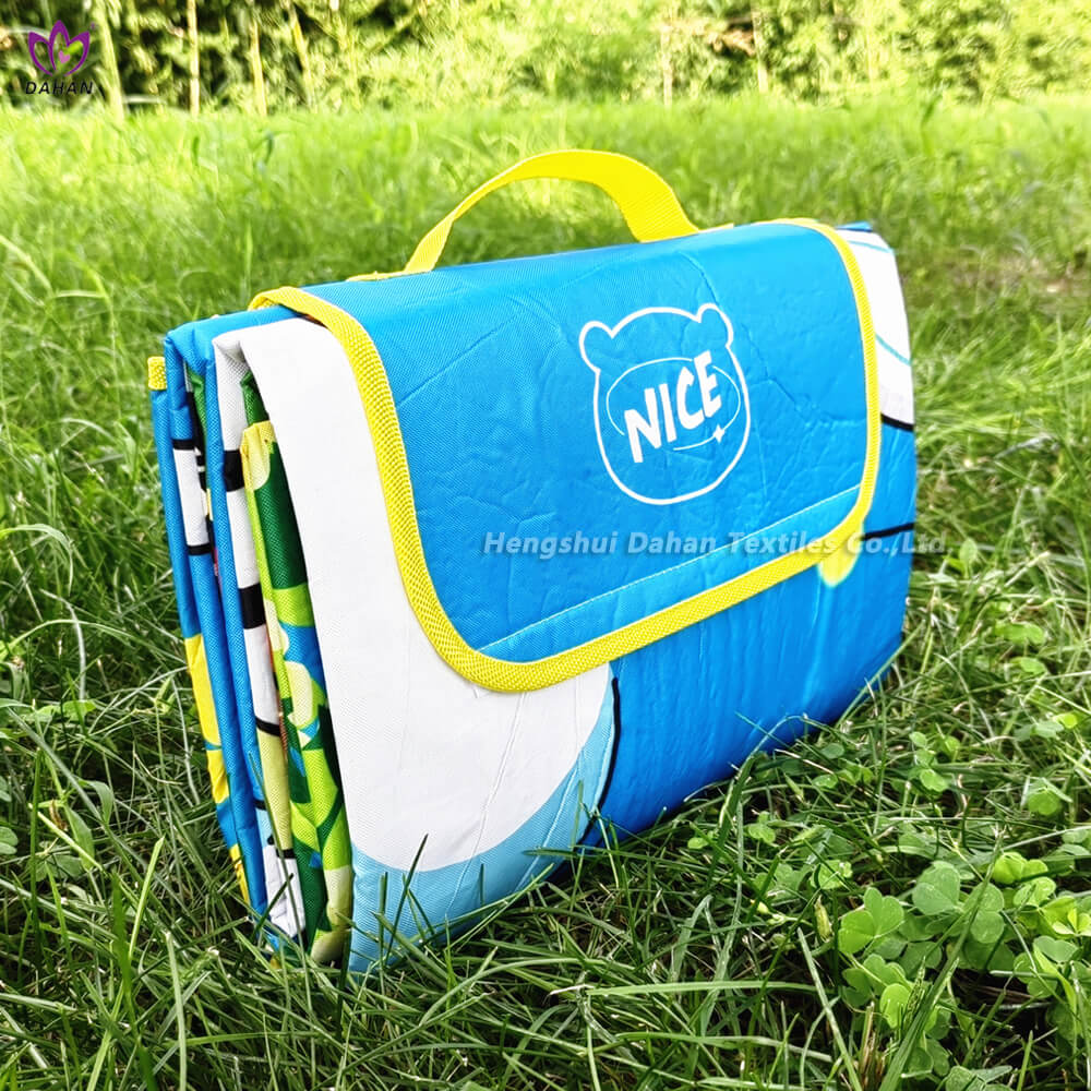 Waterproof picnic mat Outdoor picnic blanket with printing. PC45
