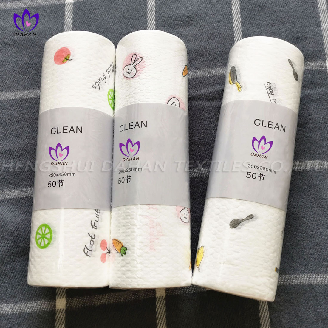 LT11 Disposable Cleaning Towel Non Woven Washcloth Towel with printing.