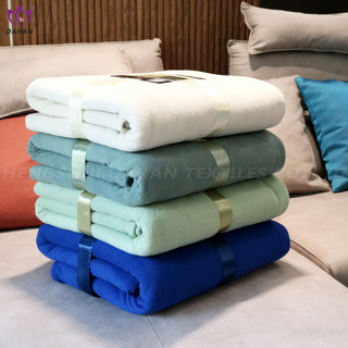 BK66 Solid color polar fleece blanket.