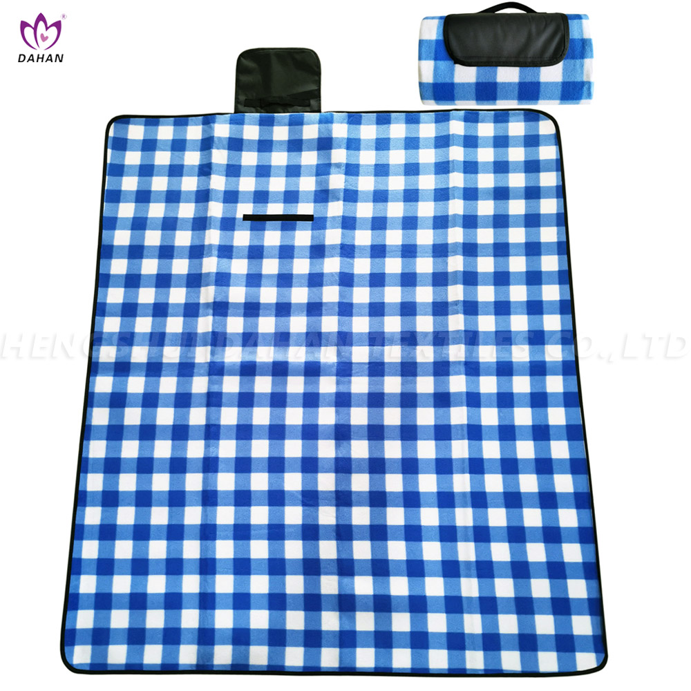 Printed waterproof picnic mat Outdoor picnic blanket made in China. PC43